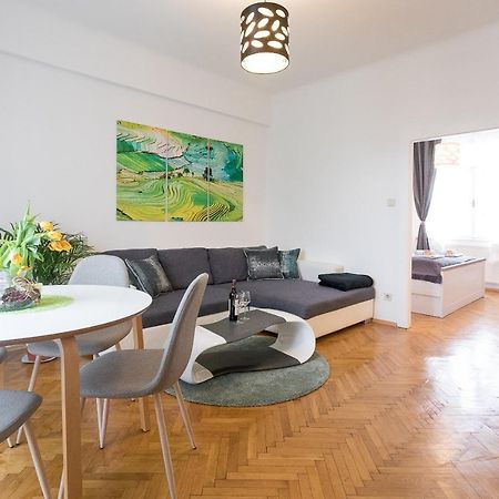 Ferienwohnung French Balcony - 45M² - Szeneviertel Wien Exterior foto