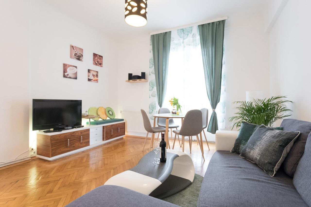 Ferienwohnung French Balcony - 45M² - Szeneviertel Wien Exterior foto